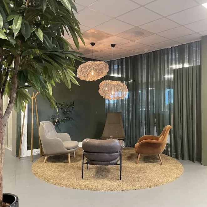 Lindbak Drammen showroom lounge gront 2023 7