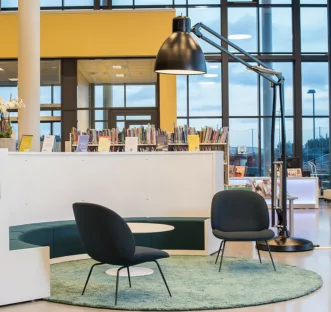 Lindbak Smøle Barne Og Ungdomsskole 13