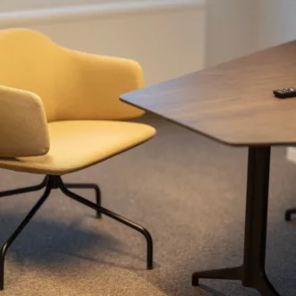 Lindbak 025 Logistea Moterom stol detalj