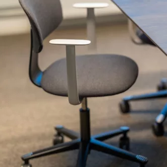 Lindbak 024 Logistea Moterom stol detalj