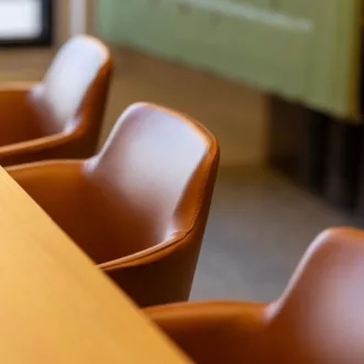 Lindbak 03 Tollbua Moterom stol detalj
