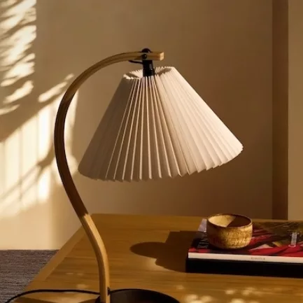 Gubi Timberline lamp 9