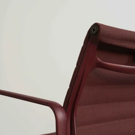 Vitra Eames collection Aluminium Soft Pad Groups plomme