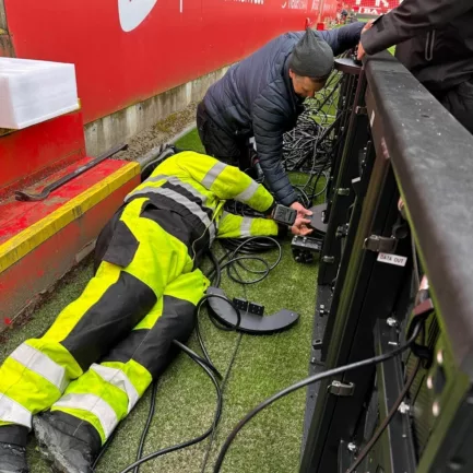 Montor monterer ledskjerm1