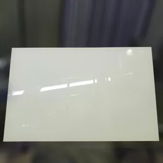 Hvit glasstavle 89 x 63 cm