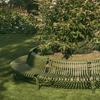 HAY-Palissade-Park-Dining-Bench-Out-olive-01_72476.jpg