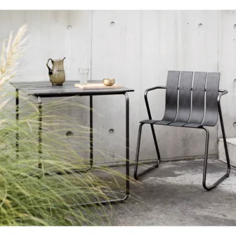 MaterCampaign19-OceanChairTable2-2048x_50752.jpg