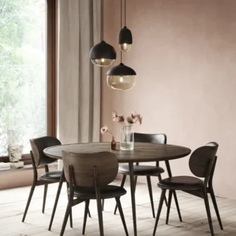 Mater.-Terho-Lamp.-ProduktbildeTheDiningChair-Lifestyle-03_91189.jpg
