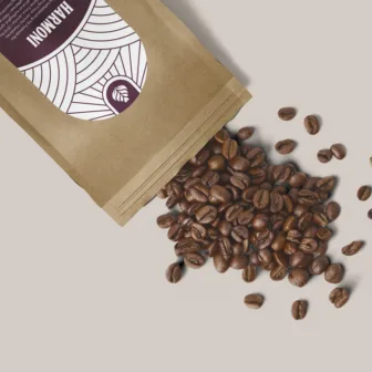 Lindbak-kaffe-Harmoni-1-kg-Mockup-med-bonner_146974.jpg
