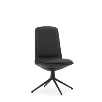 Normann-Copenhagen.-Off-Chair.-Produktbilde605395-Off-Chair-Low-4L-Black-Alu-With-Cushion-Ultra-41599-01_104329.jpg