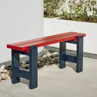 HAY.-Weekday.-Produktbilde-Weekday-Bench-L111-wine-red-and-steel-blue-wb-lacquered-pinewood_97019.jpg