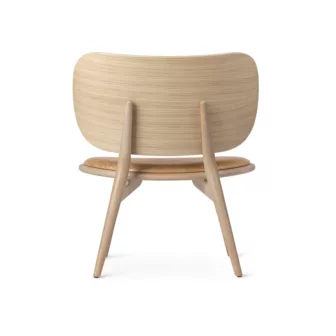 Mater.-The-lounge-Chair.-ProduktbildeMater-01231-TheLoungeChair-Natural-Packshot-Back_91144.jpg
