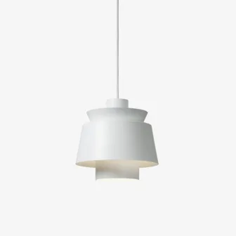 tradition.-Utzon.-Utzon-Lamp-JU1-WHITE-utsnitt_87078.jpg