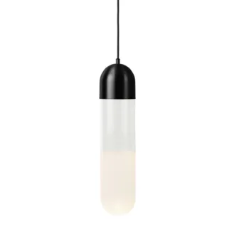 Mater.-Firefly.-ProduktbildeMater-02411-Firefly-Black-Packshot_91485.jpg