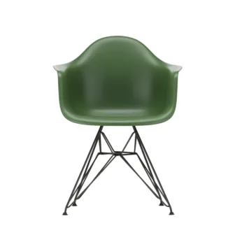 Eames Plastic Armchair DAR
