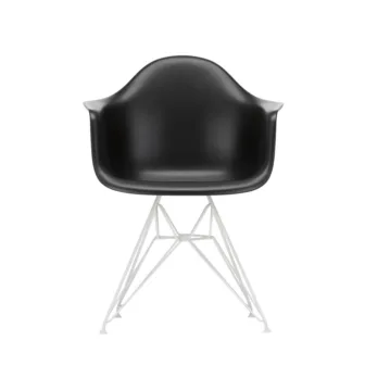 Eames Plastic Armchair DAR