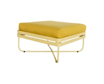 YggLyng-P-Outdoor-Sofa-Bris-Ottoman-wCushion-SummerYellow-01_71428.jpg