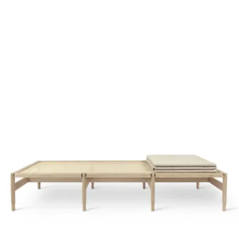 Mater.-Winston-Daybed.-ProduktbildeMater-06001-WinstonCushion-Packshot-Front_91127.jpg