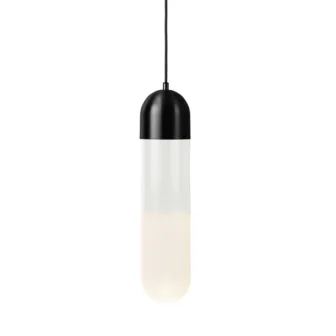 Mater.-Firefly.-ProduktbildeMater-02411-Firefly-Black-Packshot_91485.jpg