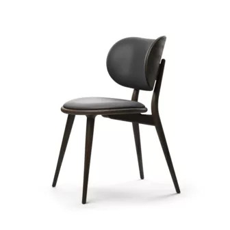 Mater.-The-Dining-Chair.-ProduktbildeMater-01203-TheDiningChair-SirkaGreyBeech-Packshot-Side_91162.jpg