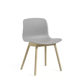 About a Chair AAC 12 - Grå / Mattlakkert eik understell