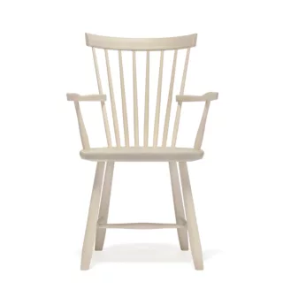 Stolab.-Lilla-Aland.-ProduktbildeStolab(c)-Lilla-Aland-armchair-birch-bright-matt-lacquer-0101_99667.jpg