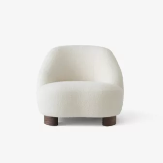Margas Lounge Chair LC1 - Beige Karakortum 001 / Oljet valnøtt