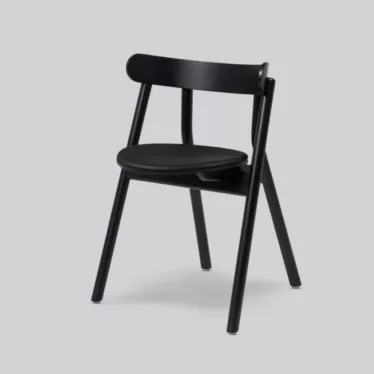 Oaki dining chair - Sort eik / Ultra skinn sete