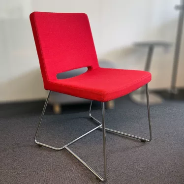 Konferansestol rød Martela Soft x krom understell