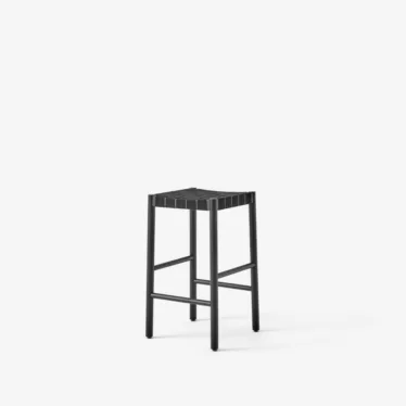 Betty Counter stool TK7 - Sort nett sete / Sort understell