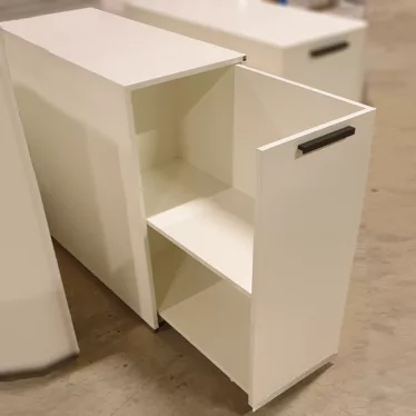 Tårnskap 2P hvit høyre Duba B8 83x90x40