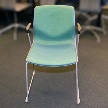 Konferansestol grønn Four Design FourSure 88 krom len meie understell