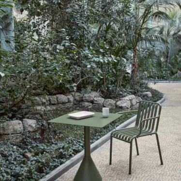 Palissade Cone Table