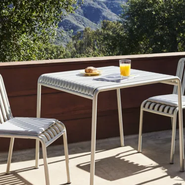 Palissade Table 82,5x90 cm