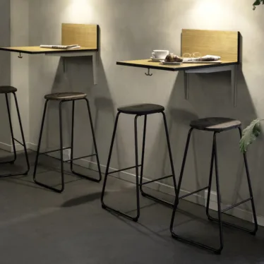 Earth Stool høy