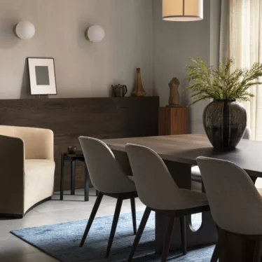 Androgyne Dining Table