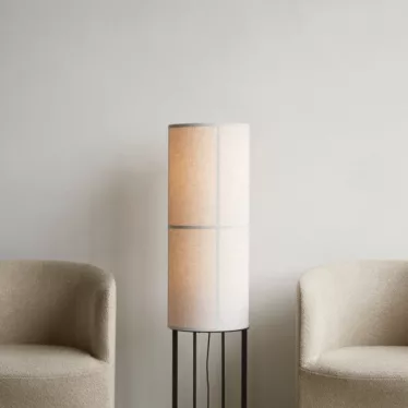 Hashira Floor Lamp høy - Raw