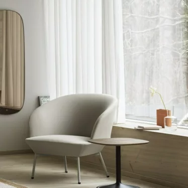 Oslo Lounge Chair Tube Base - Grå Twill Weave 990 / Sort understell