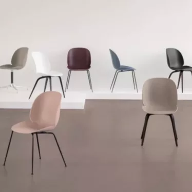 Beetle Swivel Chair - Mørk Grønn / Matt sort understell
