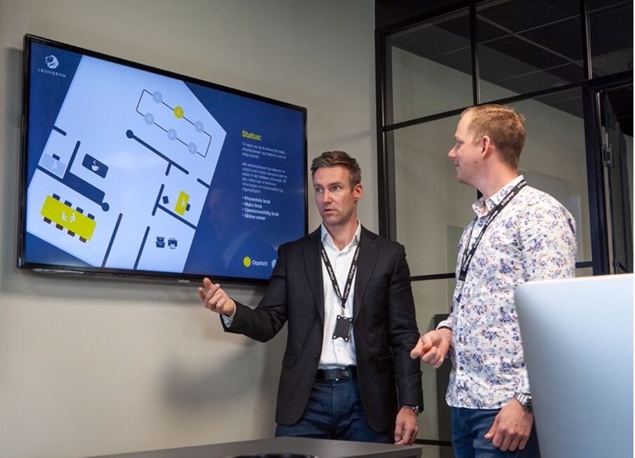PARADIGMESKIFTE: Andreas Wendt, til venstre, mener verden er inne i et paradigmeskifte, der sensorteknologi, IoT og skybaserte datasystemer endrer måten vi jobber, kommuniserer og samhanlder på.
